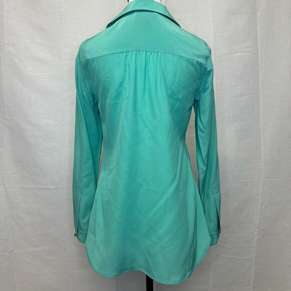 Lilly Pulitzer XS Teal Silk Blouse - 100% Silk with Green Gemstone Buttons - Picture 4 of 10